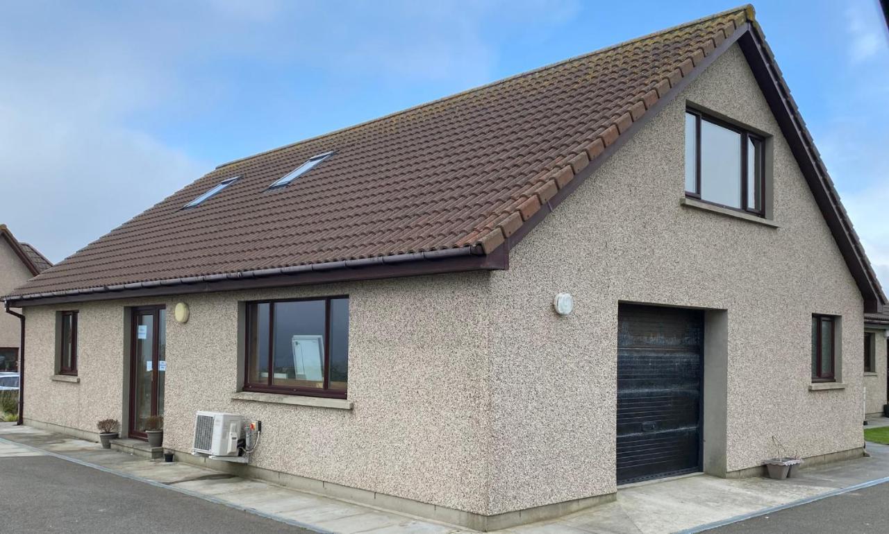 Enegar Accommodation Stromness Exterior photo